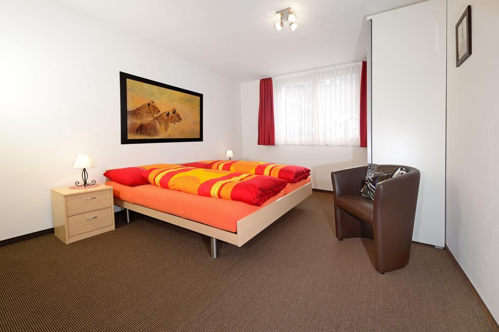 Ferienwohnung Haus Achilles Церматт Номер фото